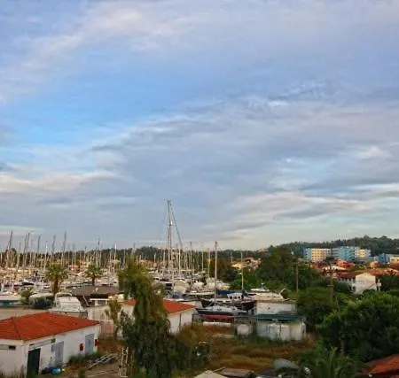 Aparthotel Zefiros 4*