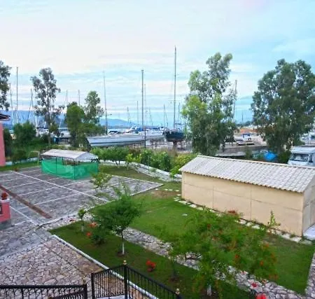 Zefiros Apart Otel
