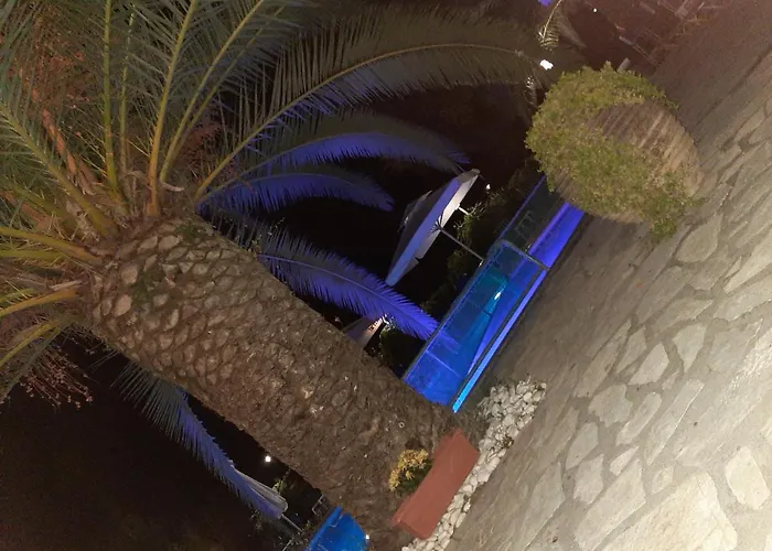 Zefiros Aparthotel 4*