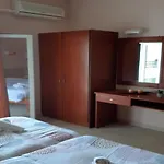 Zefiros 4*