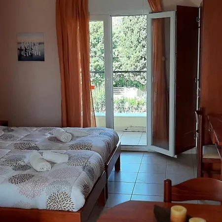 Aparthotel Zefiros